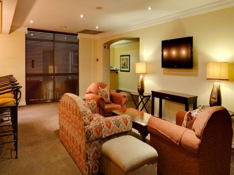 Protea Hotel By Marriott Durban Umhlanga Exterior foto