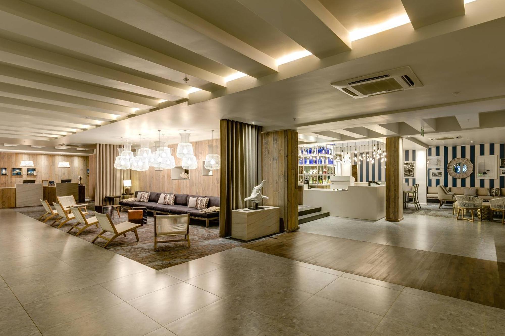 Protea Hotel By Marriott Durban Umhlanga Exterior foto